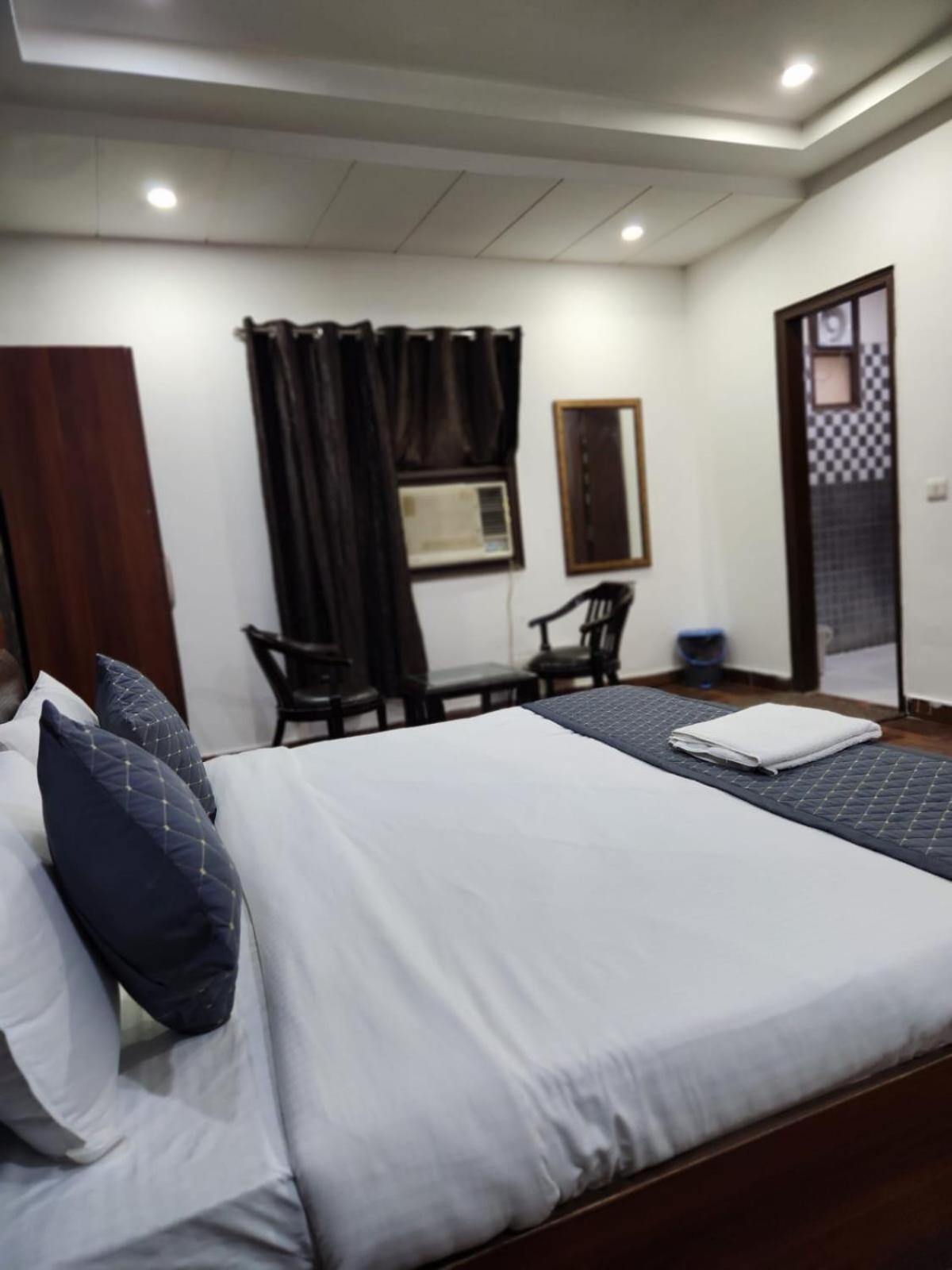 Hotel Aerotech Near Delhi Airport New Delhi Exterior foto