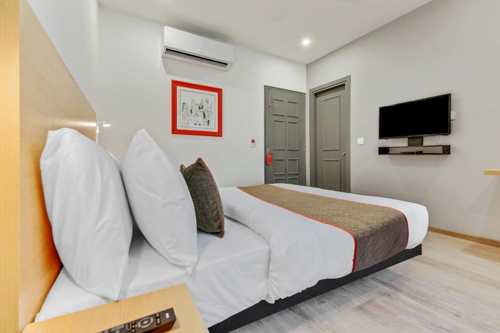 Hotel Aerotech Near Delhi Airport New Delhi Exterior foto